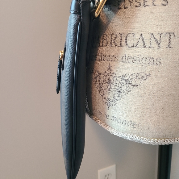 Burberry Elevated Smoked Check Beckley Slim Crossbody Chocolate Black - Picture 5 of 16